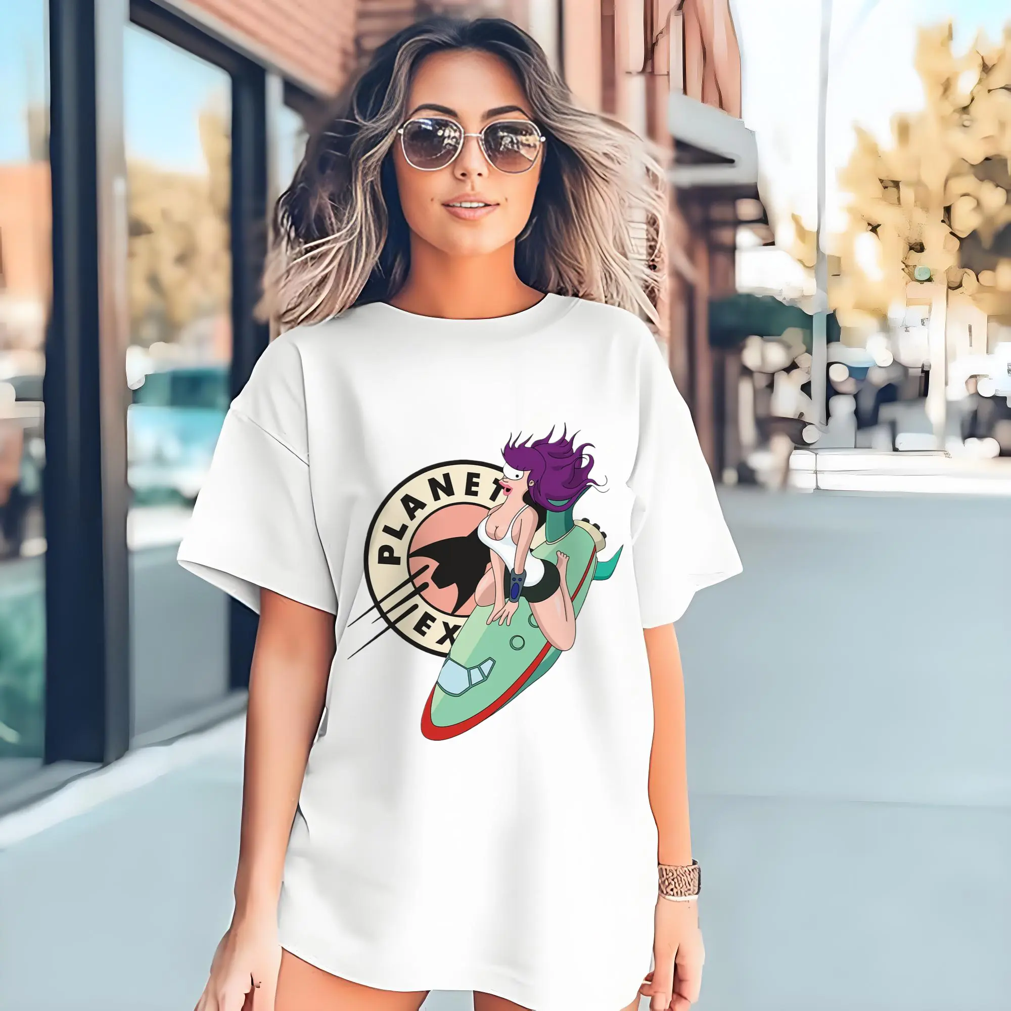 turanga leela cartoon graphic tee