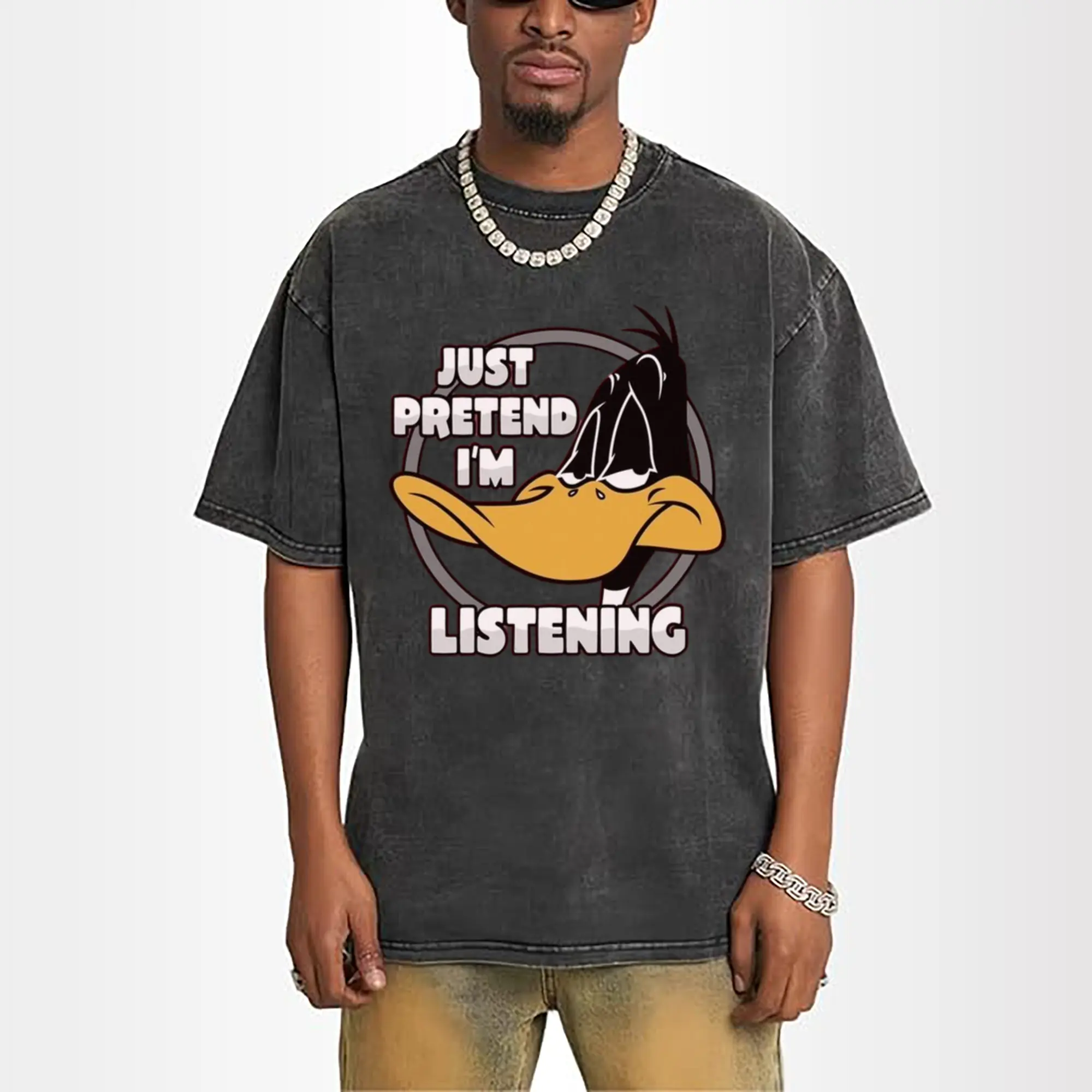 daffy duck graphic t-shirt